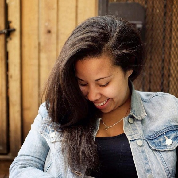 Meet your Posher, Ishtar - Picture 1 of 1